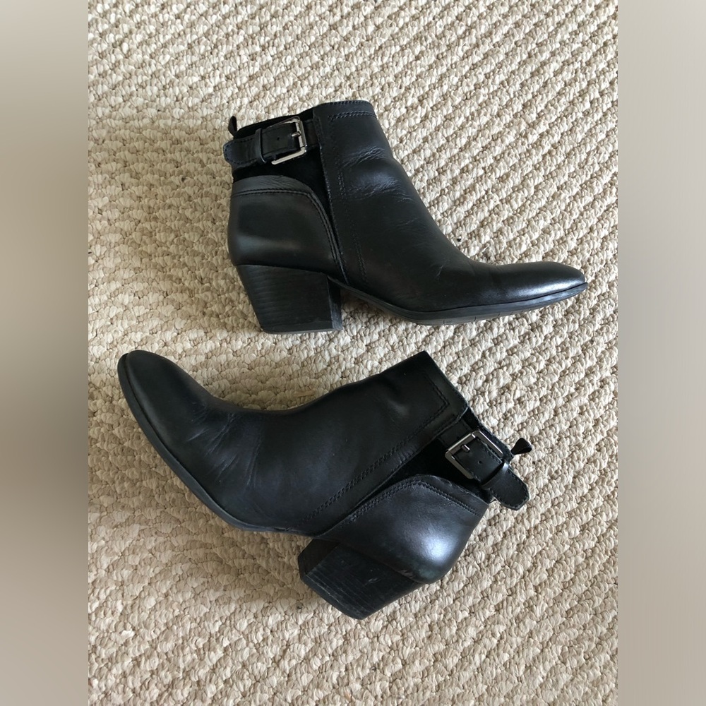 Franco Sarto Women Black Garda Ankle Leather buckle Bootie Size 7